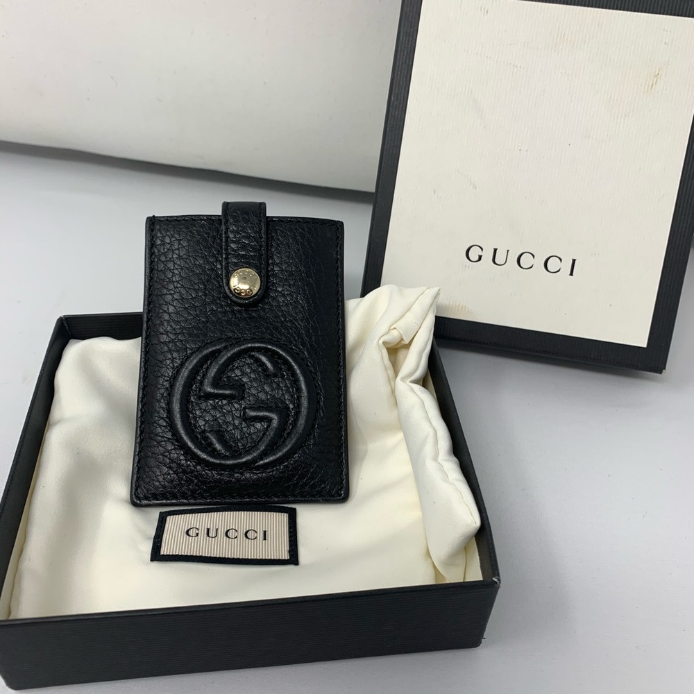 Gucci black card holder...Excellent condition